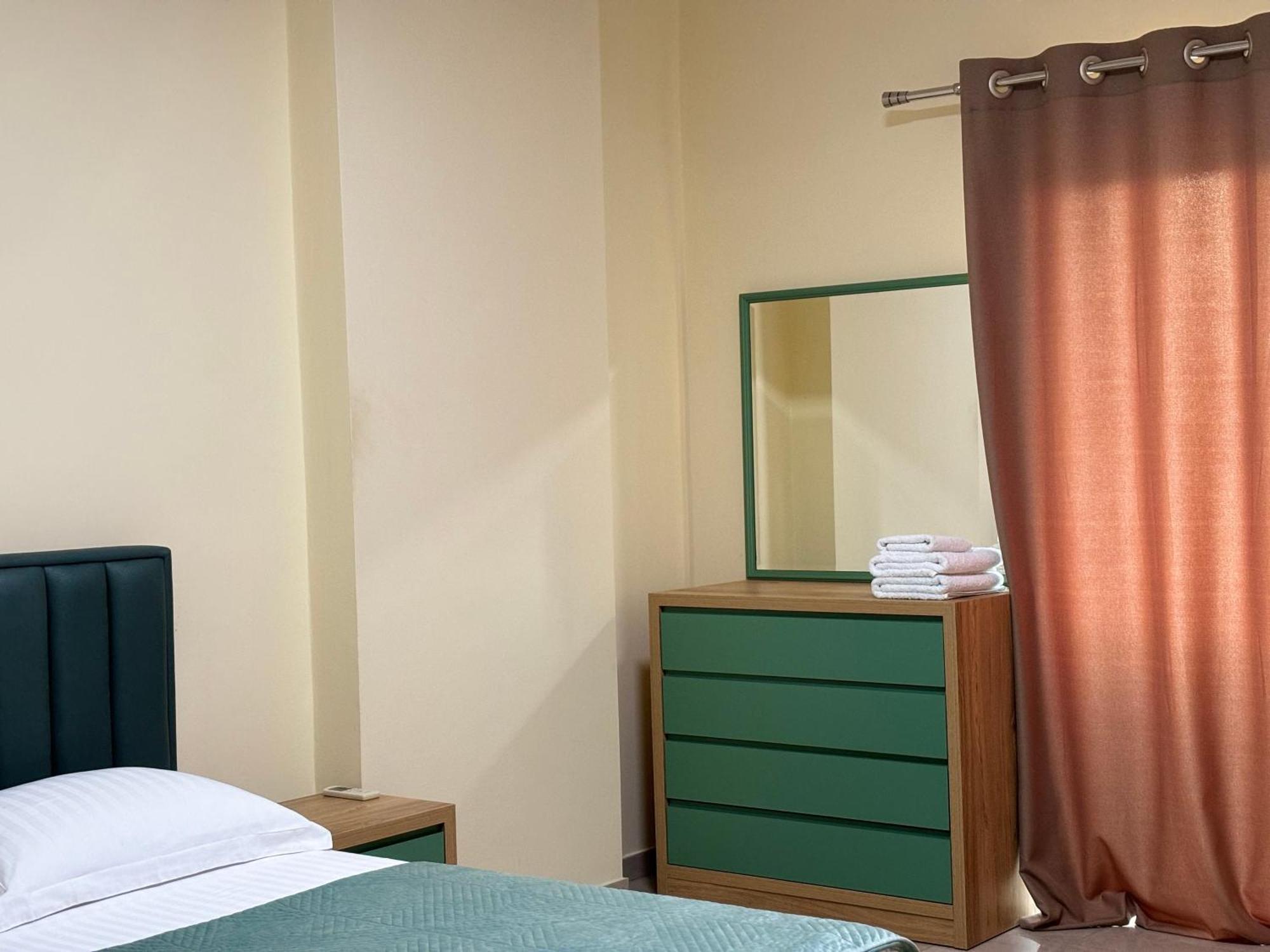 Tam 2Bdr Center Taiwan Apartment Tiran Dış mekan fotoğraf