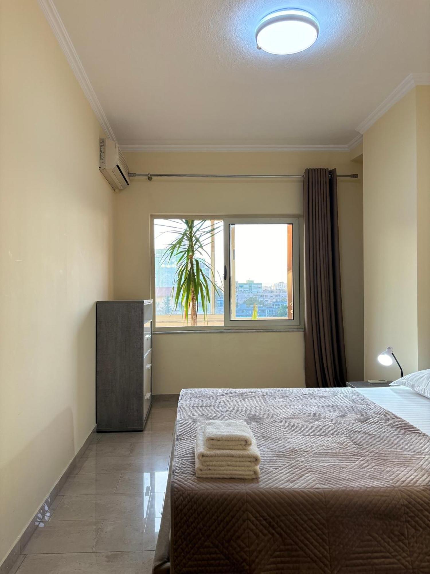 Tam 2Bdr Center Taiwan Apartment Tiran Dış mekan fotoğraf